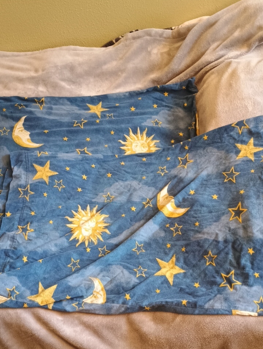 Blue Sun & Moon Decorative Pillowcase - Gold Star Pattern